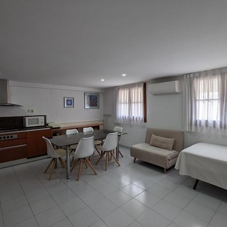 Hotel Capri Tossa de Mar Buitenkant foto