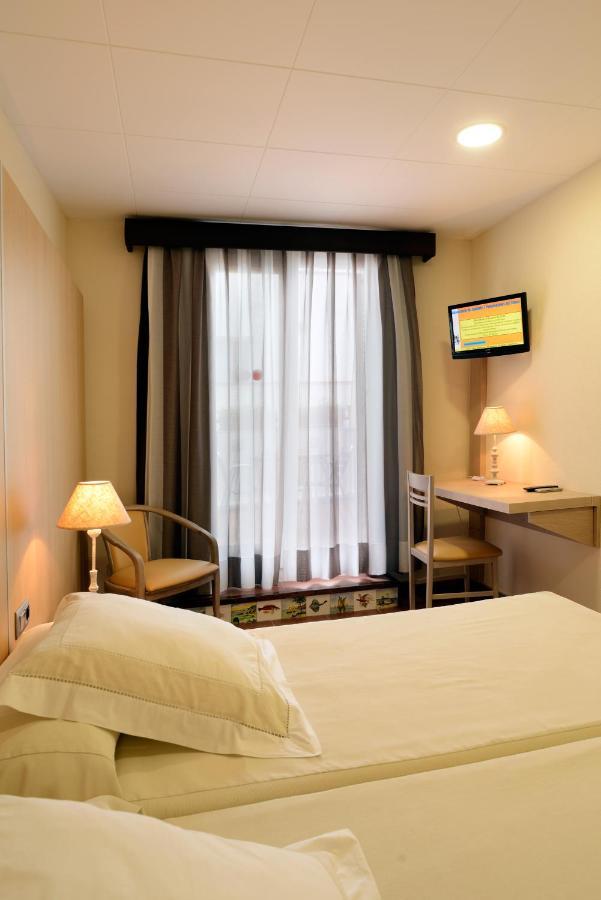 Hotel Capri Tossa de Mar Buitenkant foto