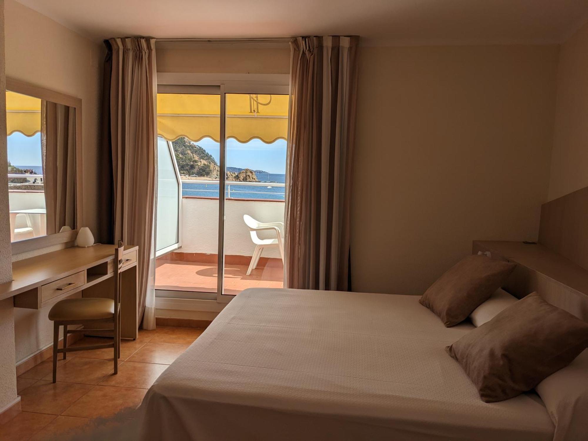 Hotel Capri Tossa de Mar Buitenkant foto
